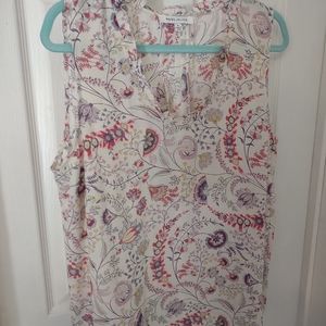 Rose & Olive sleeveless Top size.  XLarge